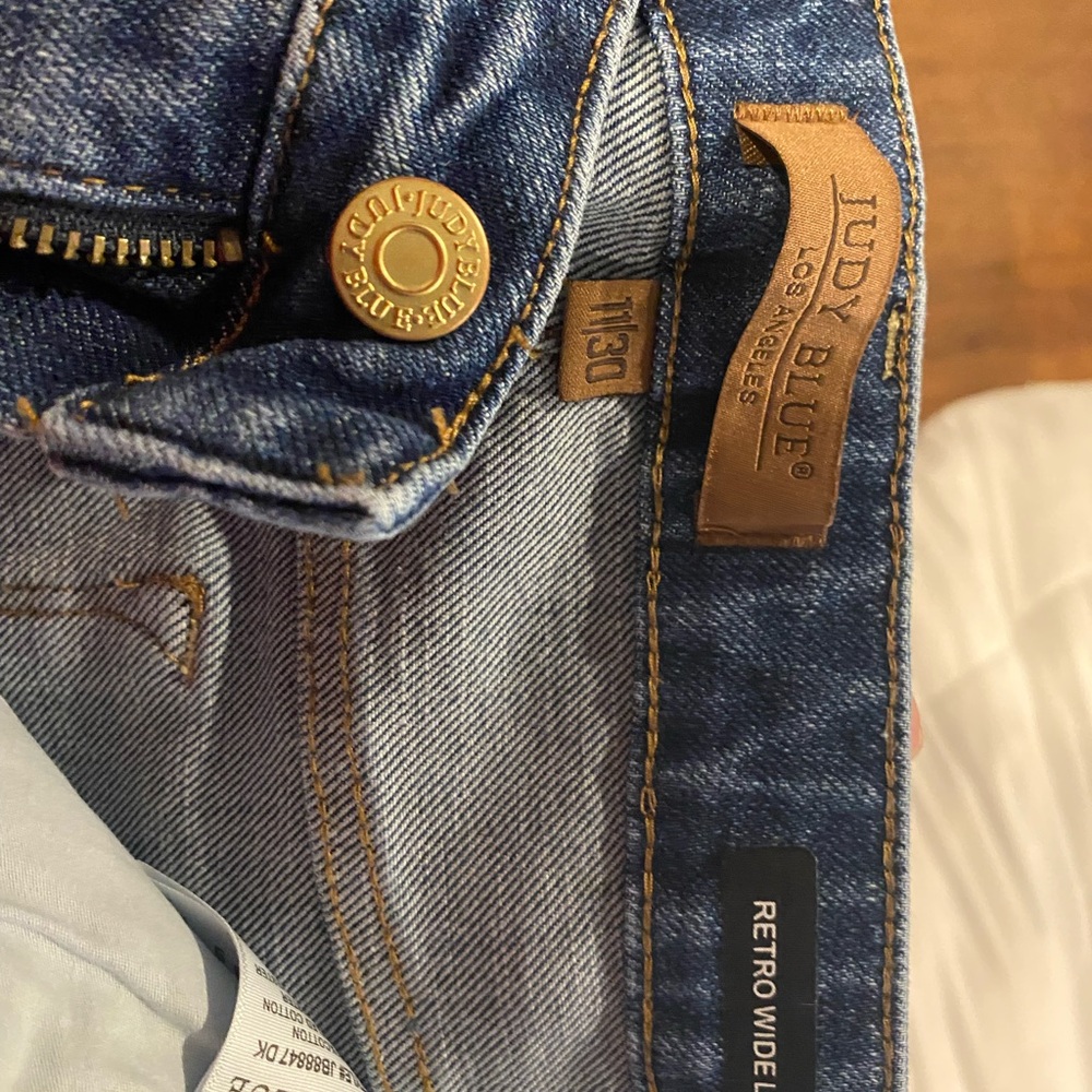 Judy Blue Retro Wide Leg Jeans - Picture 2 of 3